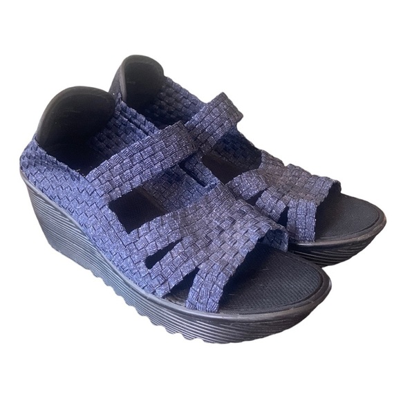 White Mountain Elora Blue Stretch Wedge Slip On Heels Size 8.5 - Picture 1 of 8